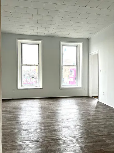 1843 S Blue Island Ave #2F Photo 1