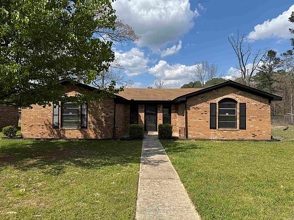2nd image of 5923 Davis Dr