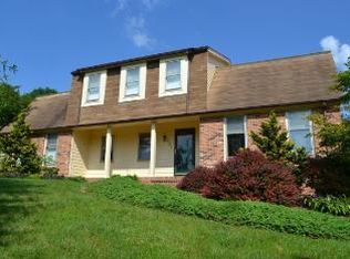 201 Fairway Dr, Radford, VA 24141