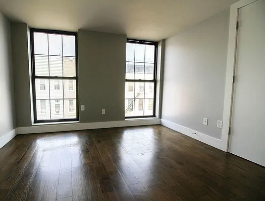 Rented by Arvik Group Real Estate | media 4