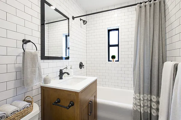 Sold by Compass | media 10