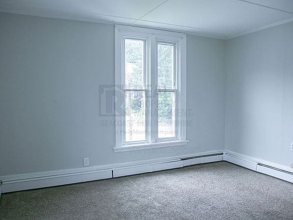 3rd image of 9 Beacon St APT 3