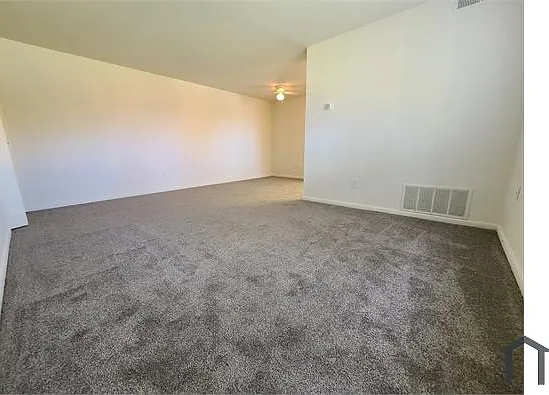 1 bed, 800 sqft, $1,100 — Photo 1