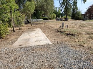 4461 Salmon Falls Rd, Pilot Hill, CA 95664