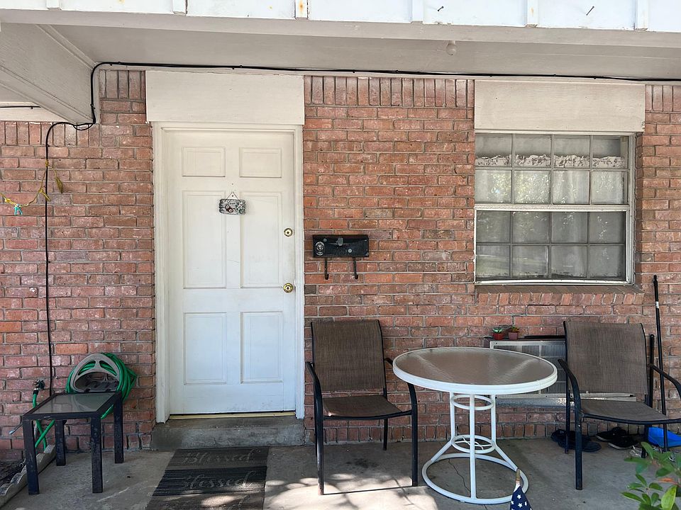1st image of 5 Cape Dr NW #4