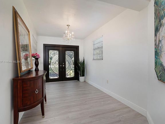 5th image of 12525 SW 72nd Ave