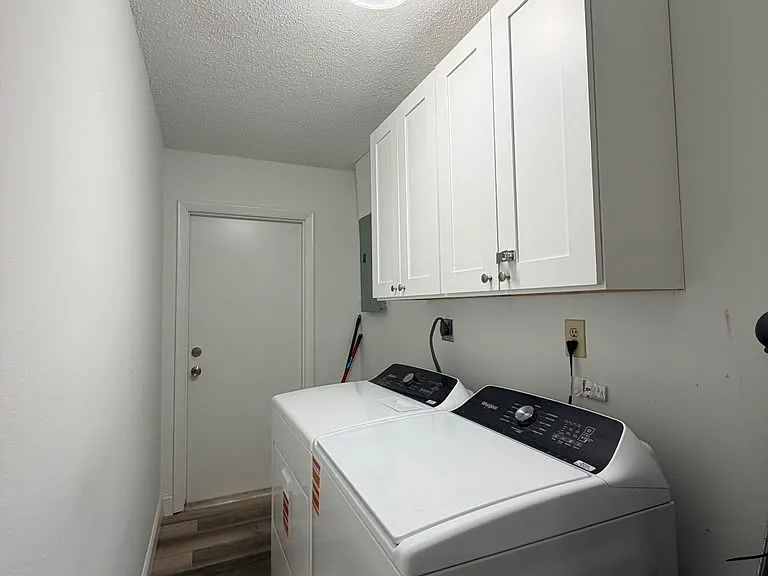 4749 Gladiator Cir — Photo 10