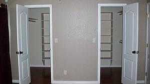 4th image of 208 Green Oaks Loop