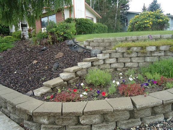 3rd image of 1105 SE Sunnymead Way