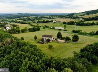 17016 Simmental Ln, Round Hill, VA 20141