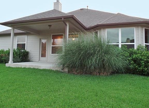 2nd image of 4207 Grand Vista Cir