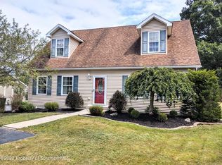 3602 1/2 Springer Ave, Moosic, PA 18507