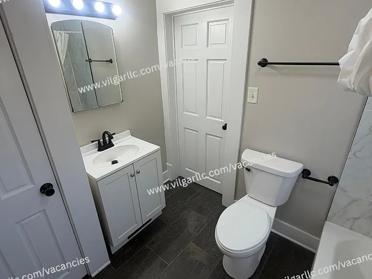 1201 Manhattan St — Photo 44