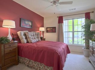 1125 Elmcroft Blvd APT H302, Rockville, MD 20850