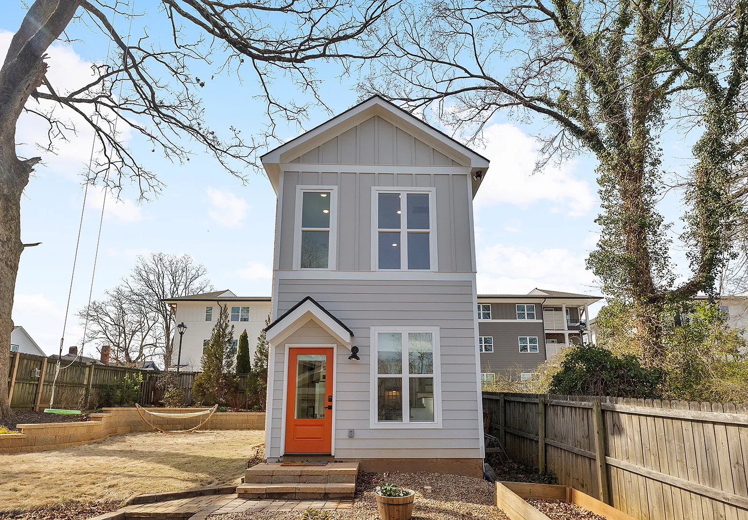 1 bed, 750 sqft, $1,800 — Photo 1