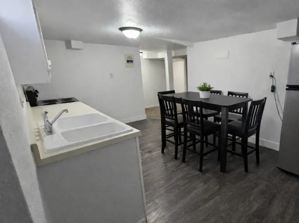 1166 Yosemite St, Denver, CO