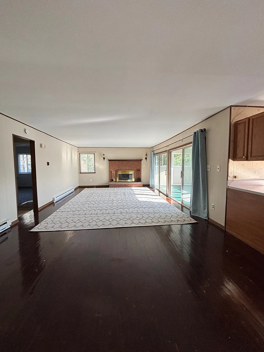 Building Photo - 274 Lake Shr E #C