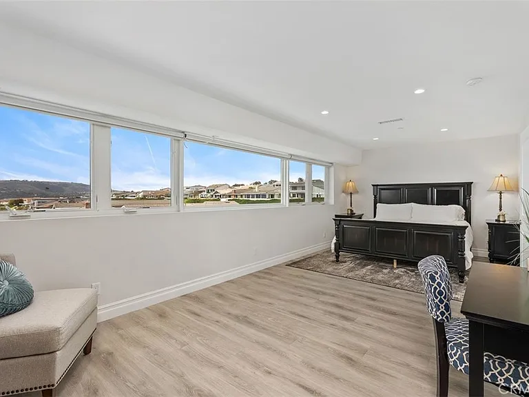 24065 Windward Dr — Photo 18