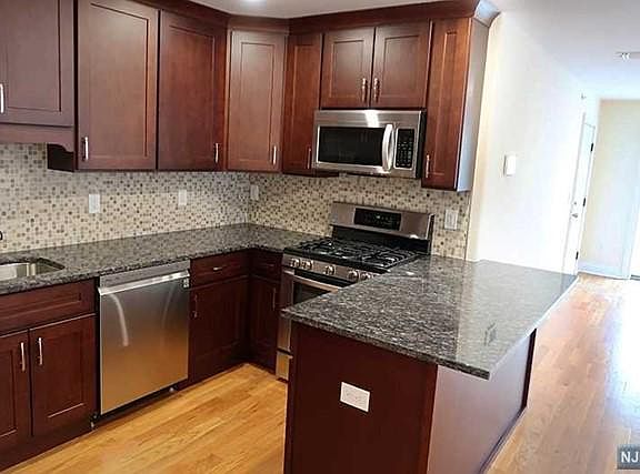2nd image of 78 New York Ave