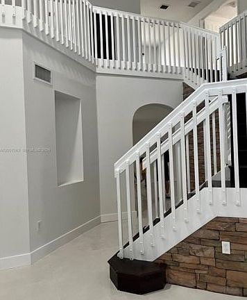 3rd image of 16475 SW 84th Ln