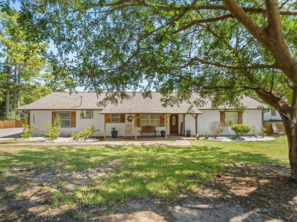 1453 Oak Ridge Dr