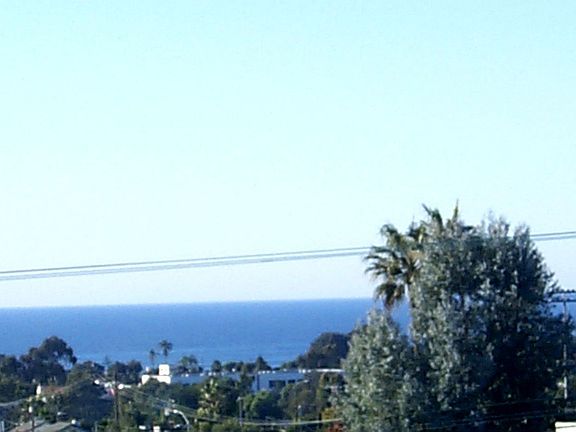 Sunny Day Panning North