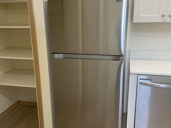 2nd image of 551 NW 3rd St #1