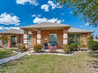 327 Sagebrush Trl, Murphy, TX 75094