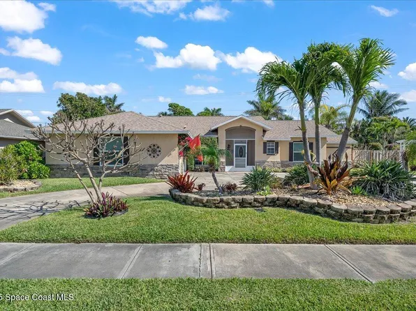 110 Ocean Oaks Dr, Indialantic, FL 32903