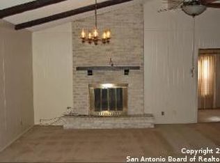 5117 Encanta St, San Antonio, TX 78233