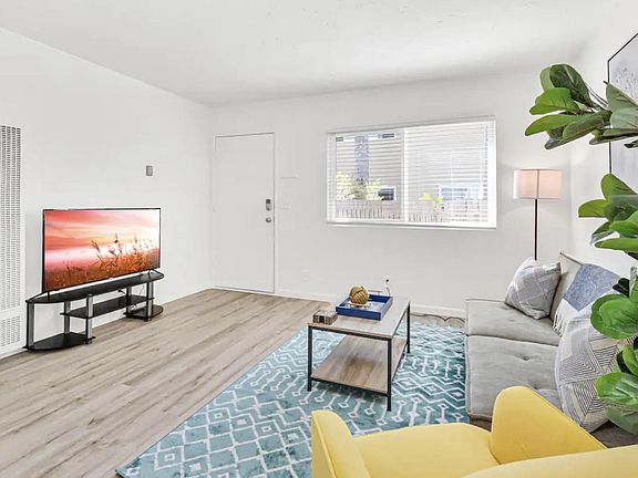 3rd image of 4174 Wabash Ave #B
