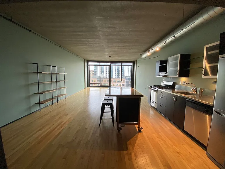 1410 NW Kearney St #819 — Photo 5