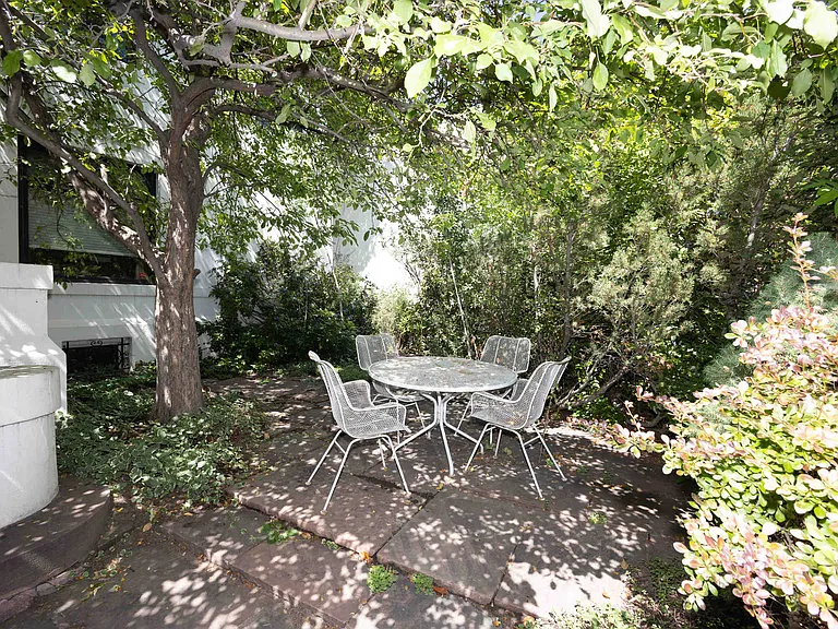 475 E 9th Ave #20 — Photo 27