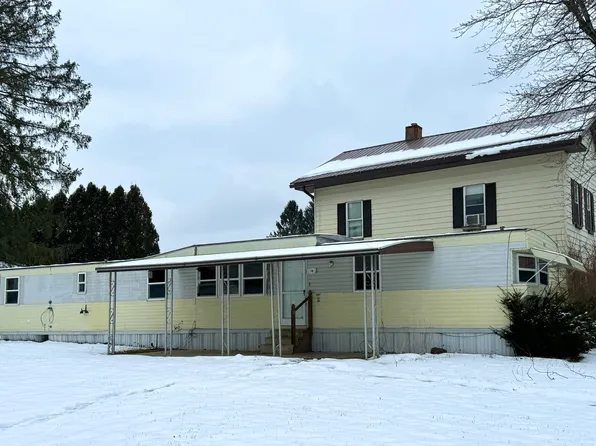 118 Corbett Ln, Brookville, PA 15825