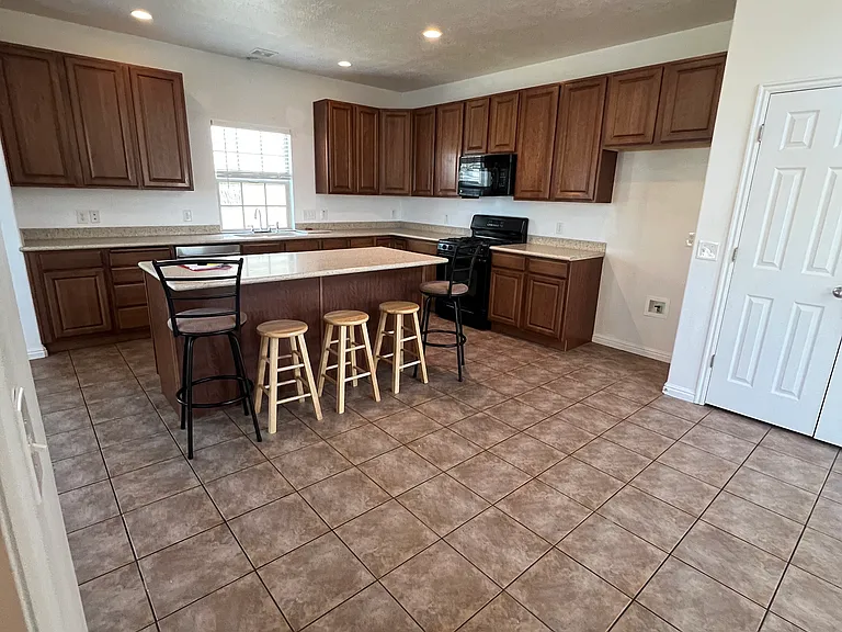 4234 W Lake Bridge Dr — Photo 54