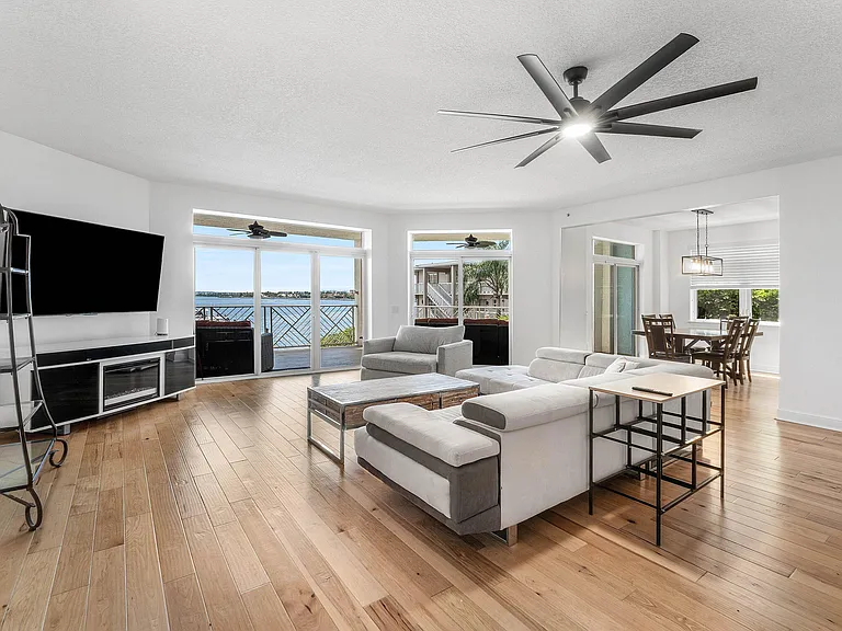 309 E Ocean Ave #103 — Photo 11