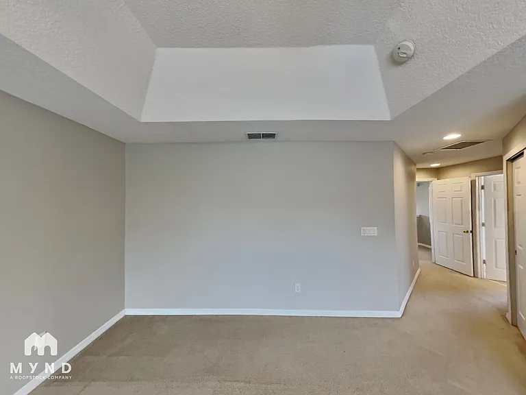 1460 Travertine Ter — Photo 9