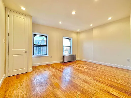 Rented by Doorway NYC, LLC | media 1