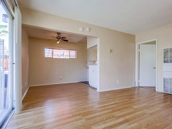4th image of 4433-35 36th St