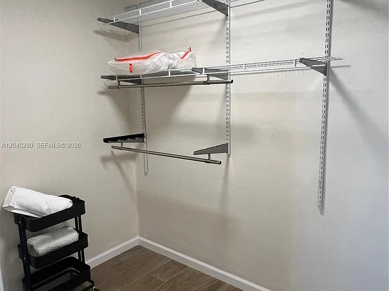7720 Harding Ave #8 — Photo 26