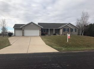 2939 Scotland Pkwy, Sun Prairie, WI 53590