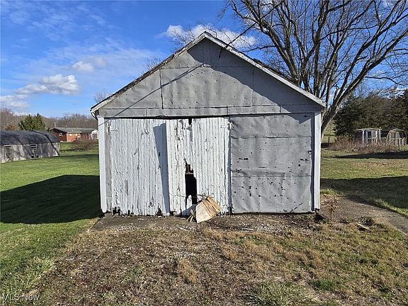 3rd image of 4100 Big Muskie Dr