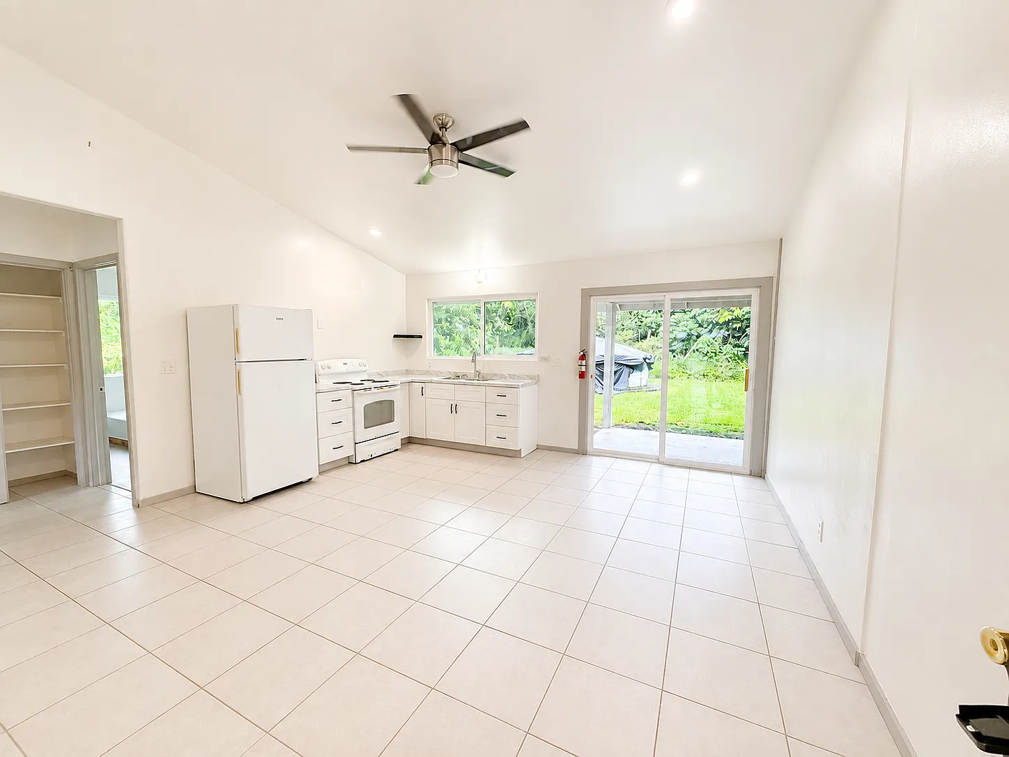 2 bed, $1,550 — Photo 3
