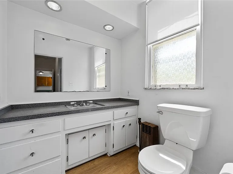 1306 Ridge Ave #1 — Photo 17