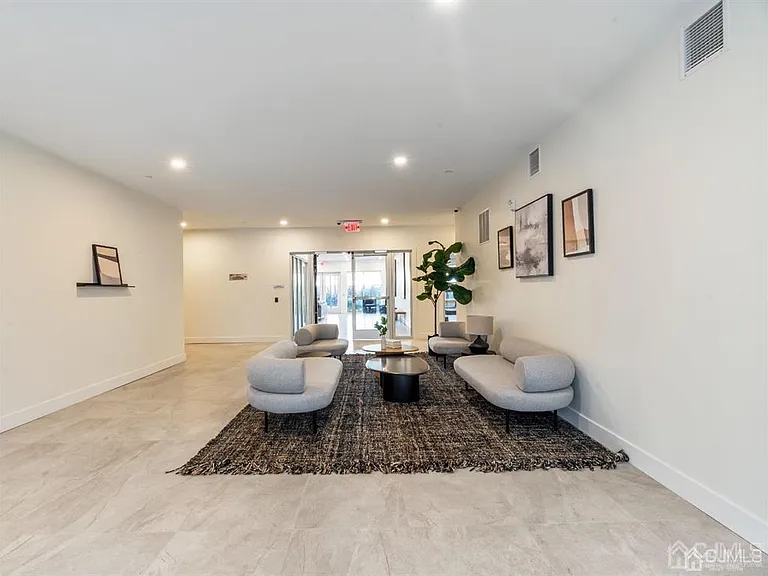 1 Nolan Way #JR — Photo 47