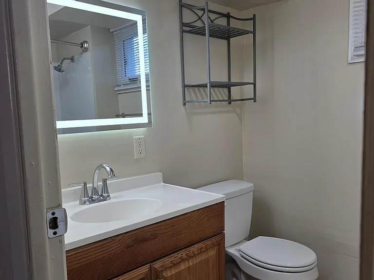 238 Terry Ave #2 — Photo 9