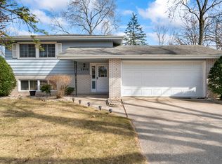 1901 Chippewa Dr, Schererville, IN