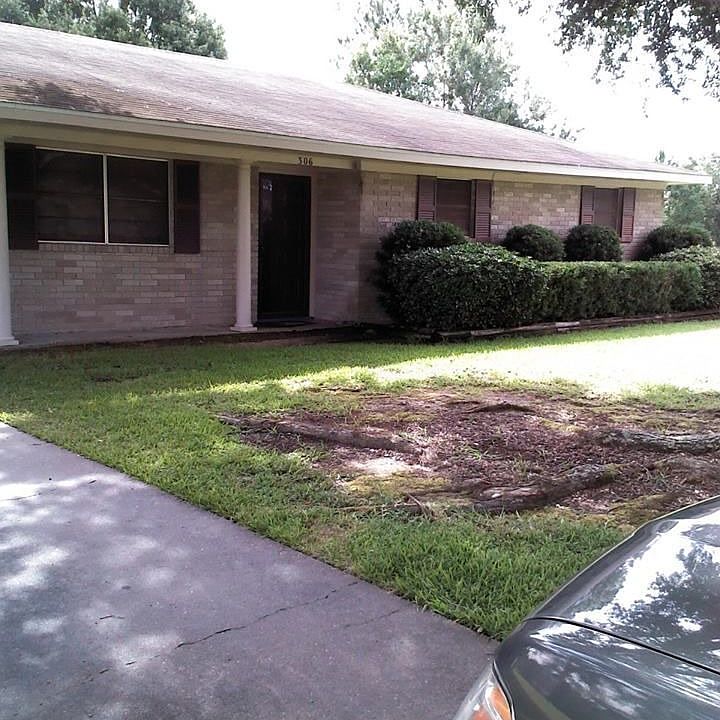1st image of 306 E Norwood Dr