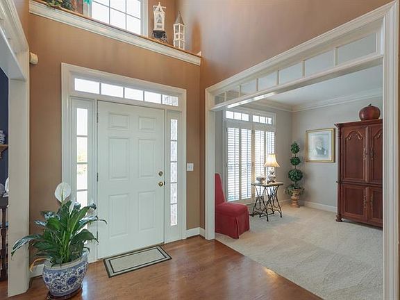 3rd image of 1717 Chadwick View Ct