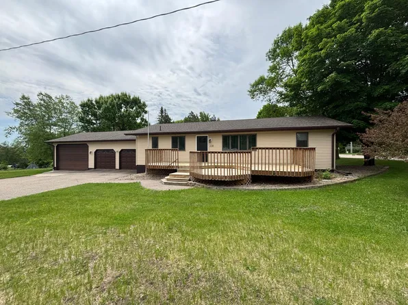 338 Abbott St W, Eagle Bend, MN 56446